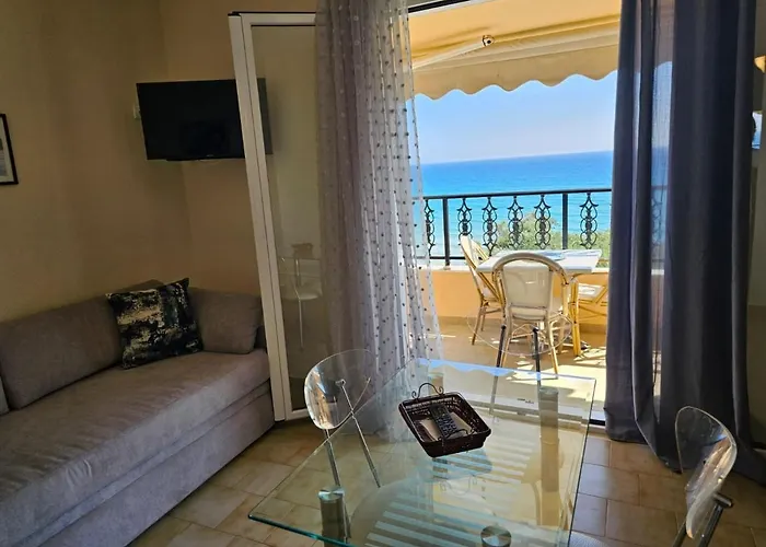 Corfu 40 *