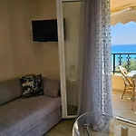 דירה Corfu 40 גליפאדה