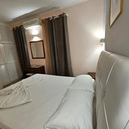 Corfu 40 Apartman